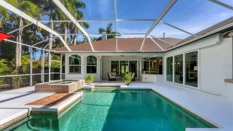 9979 Cherry Hills Avenue Circle Bradenton FL 34202
