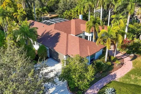 9979 Cherry Hills Avenue Circle Bradenton FL 34202
