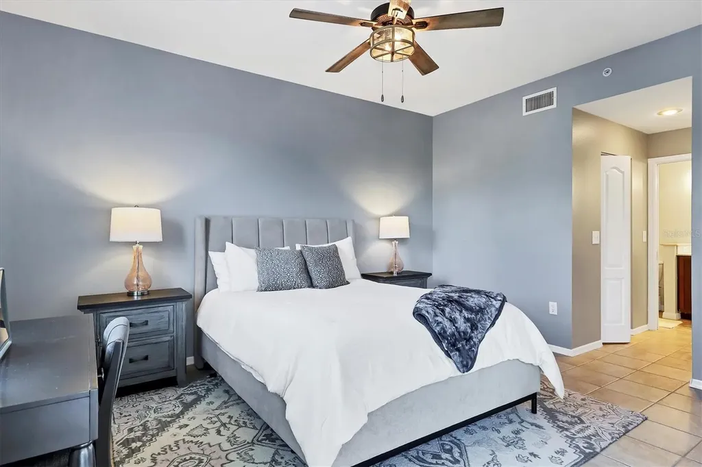 8735 Olde Hickory Avenue Sarasota FL 34238