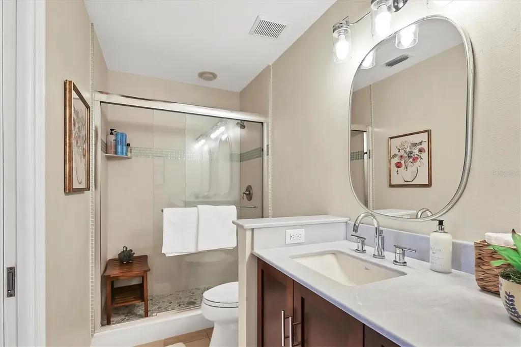 8735 Olde Hickory Avenue Sarasota FL 34238