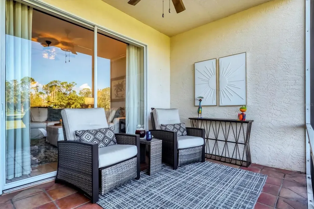 8735 Olde Hickory Avenue Sarasota FL 34238