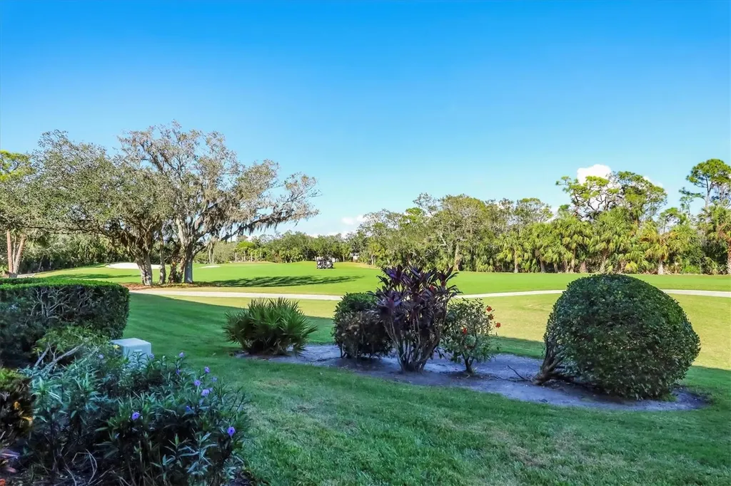 8735 Olde Hickory Avenue Sarasota FL 34238