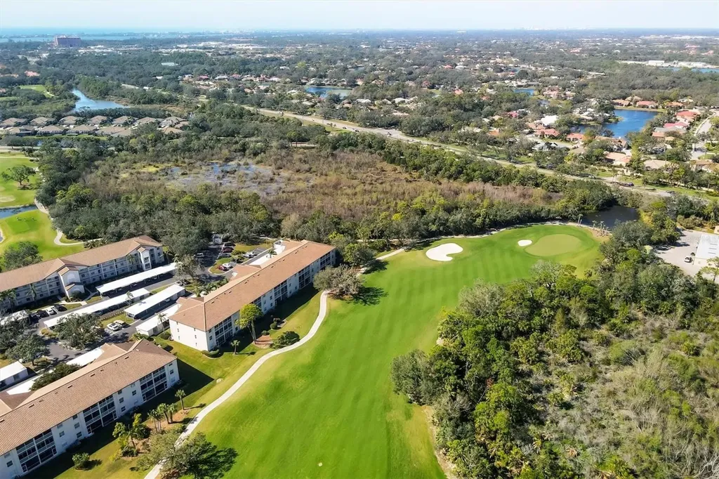 8735 Olde Hickory Avenue Sarasota FL 34238