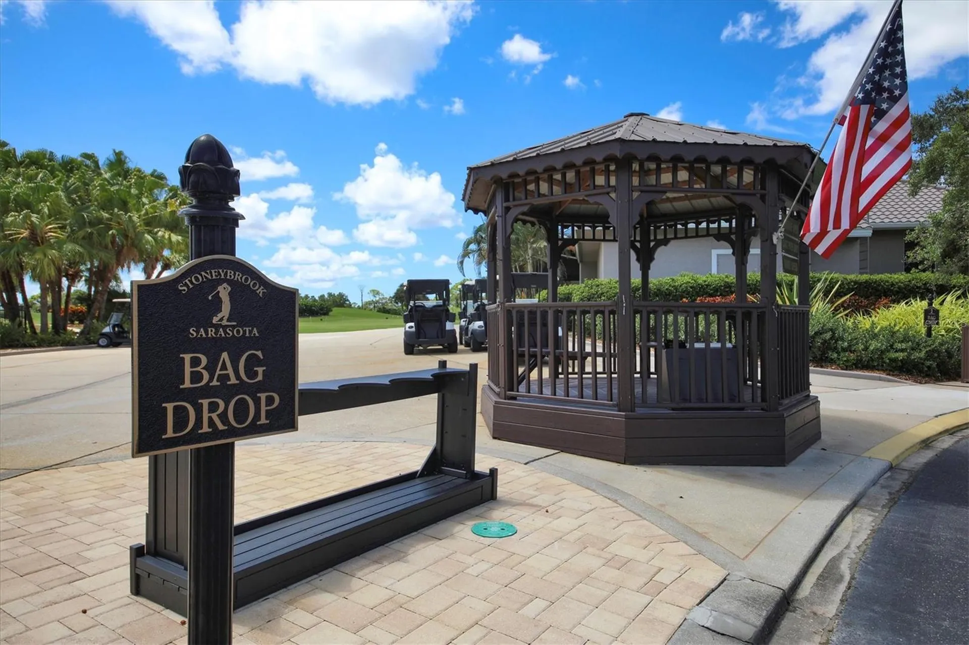 8735 Olde Hickory Avenue Sarasota FL 34238