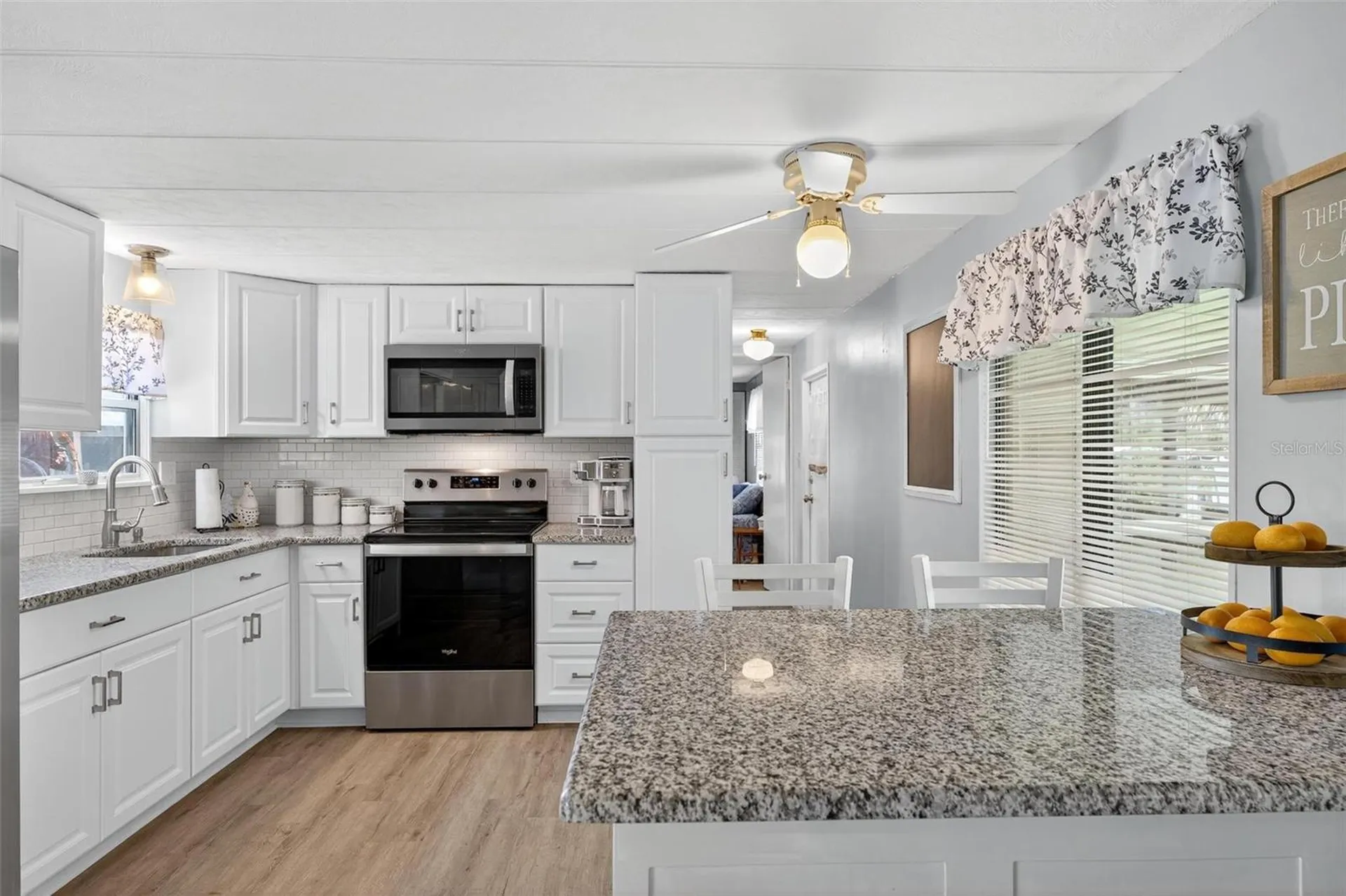 2718 Vindale Road Tavares FL 32778
