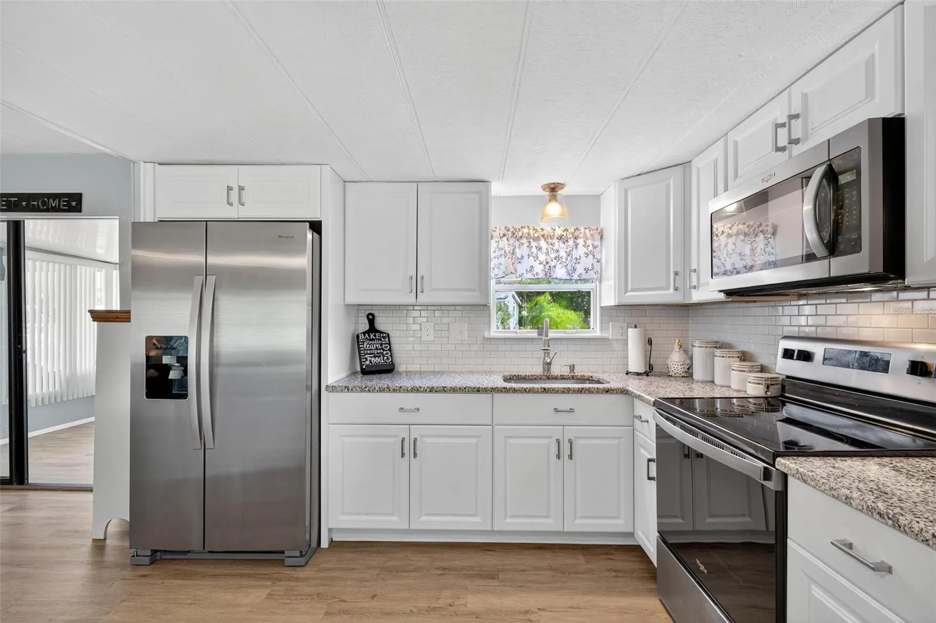 2718 Vindale Road Tavares FL 32778