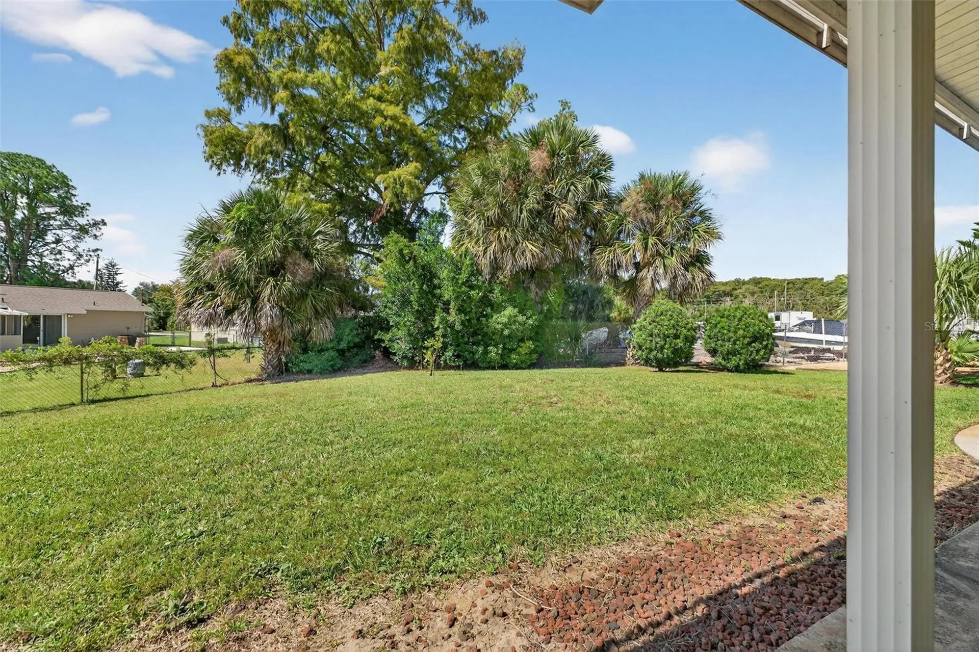 2718 Vindale Road Tavares FL 32778