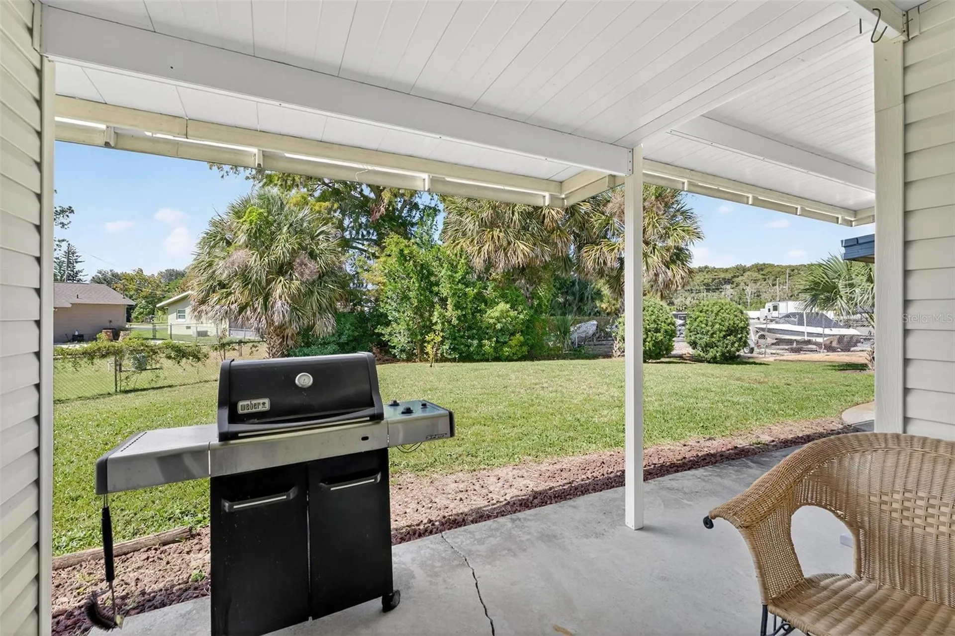 2718 Vindale Road Tavares FL 32778