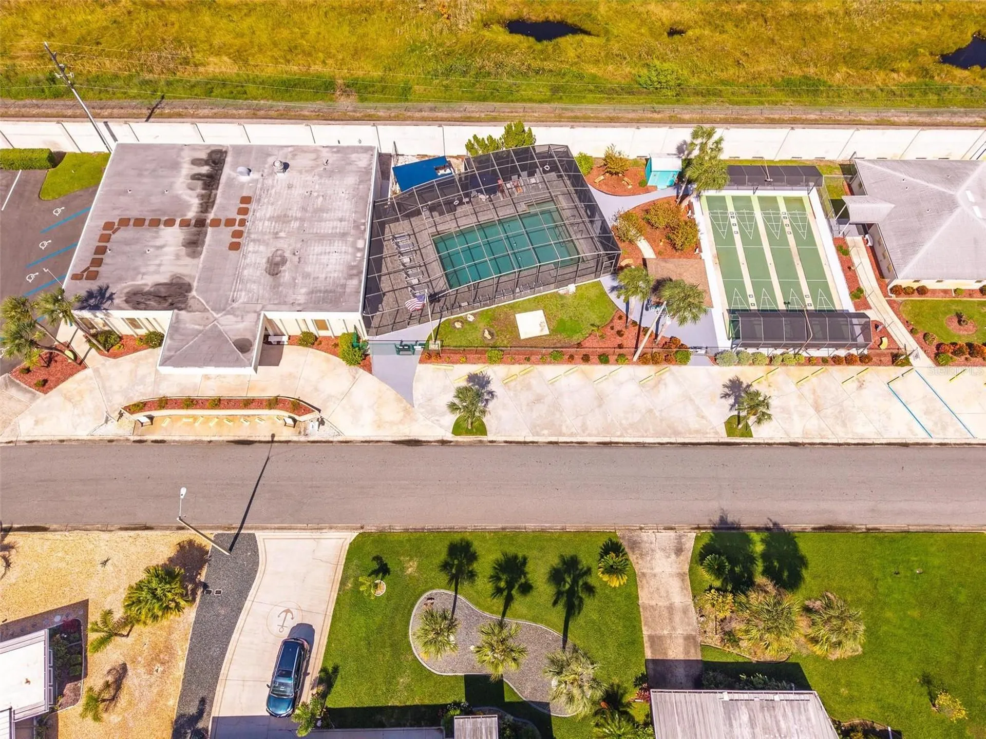 2718 Vindale Road Tavares FL 32778