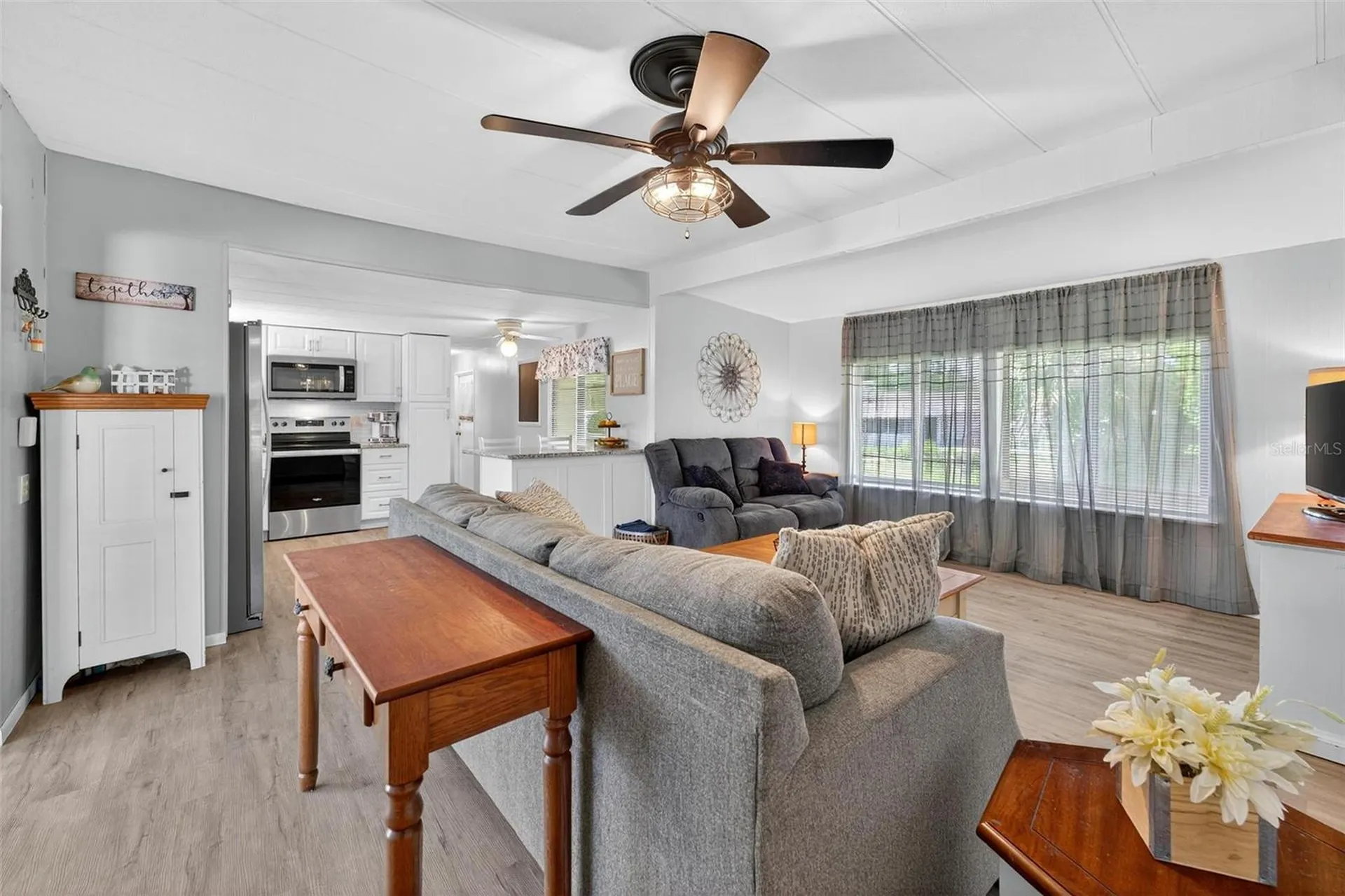 2718 Vindale Road Tavares FL 32778