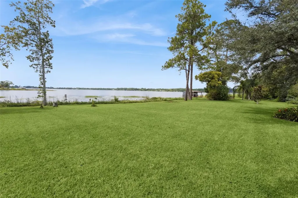 7051 Sadler Road Mount Dora FL 32757