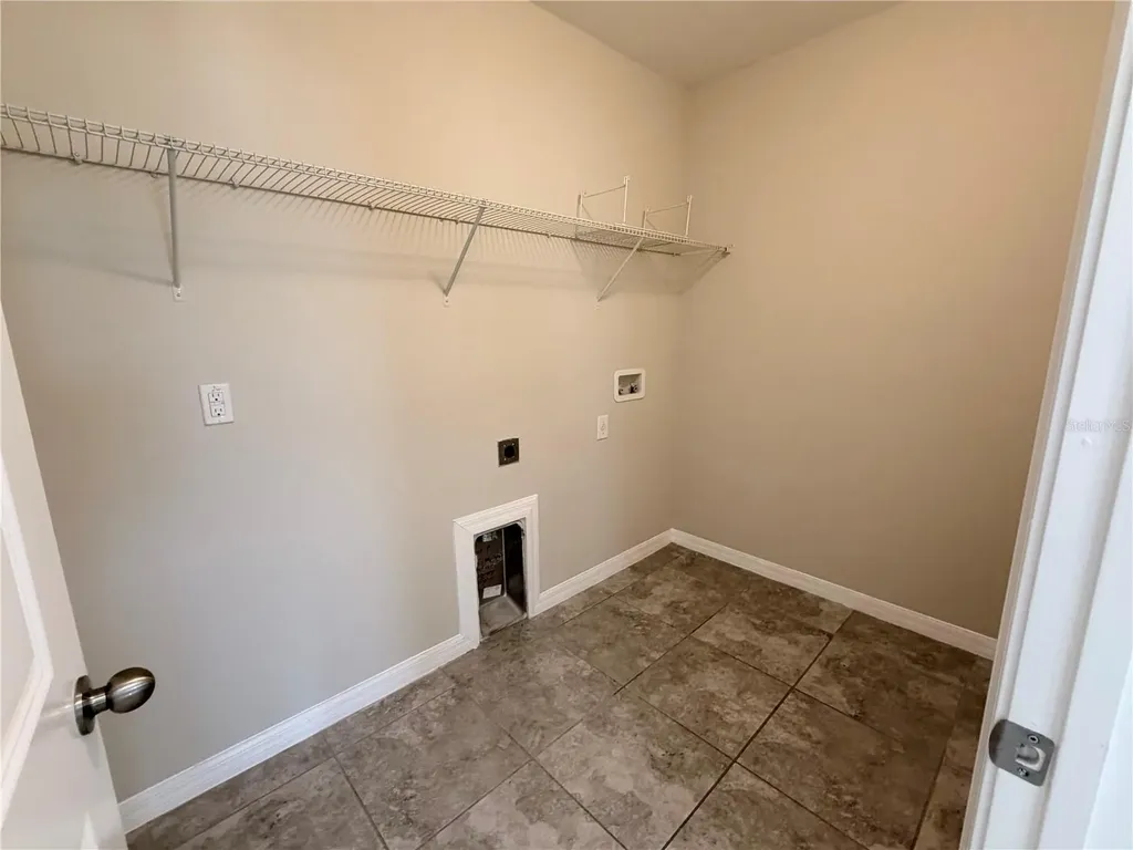 10013 Crested Fringe Drive Riverview FL 33578