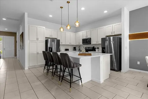 6056 Broad Oak Drive Davenport FL 33837