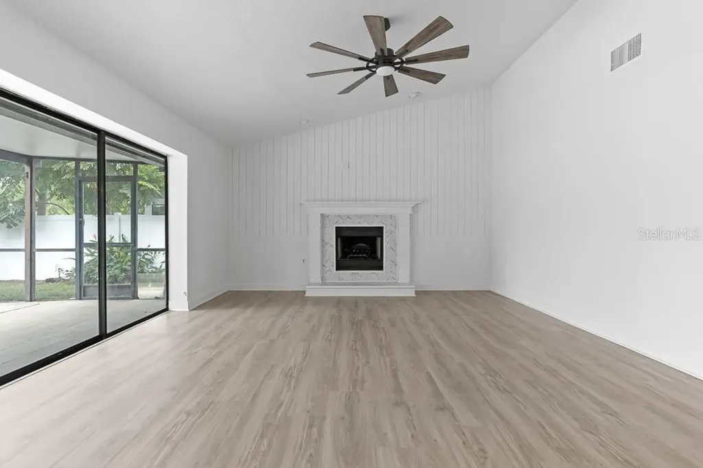 1623 Shady Leaf Drive Valrico FL 33596
