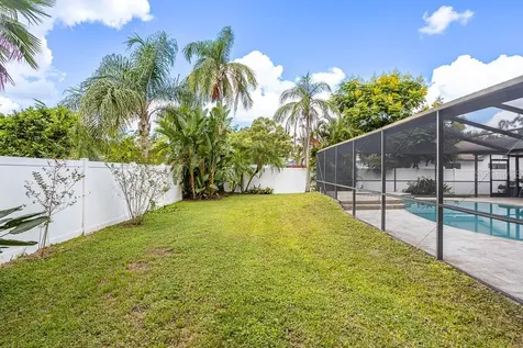 1623 Shady Leaf Drive Valrico FL 33596