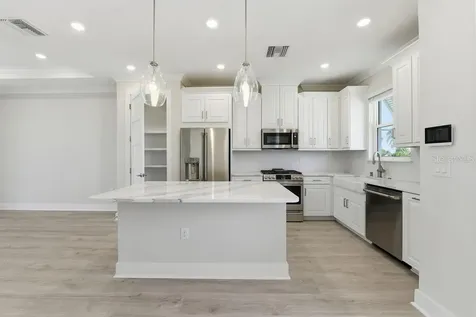 4052 Santa Caterina Boulevard Bradenton FL 34211
