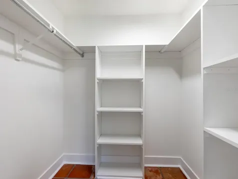 4830 Estrada De Costa Sarasota FL 34242