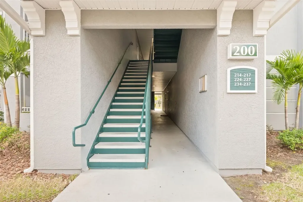 18001 Richmond Place Drive Tampa FL 33647