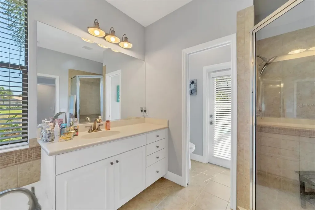 13853 Siena Loop Lakewood Ranch FL 34202