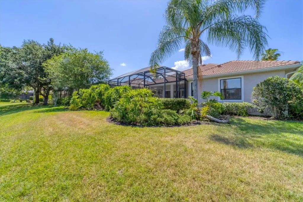 13853 Siena Loop Lakewood Ranch FL 34202