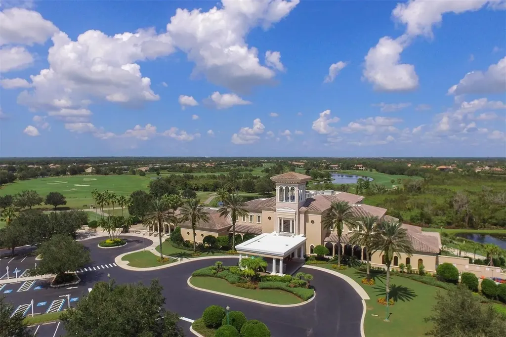 13853 Siena Loop Lakewood Ranch FL 34202
