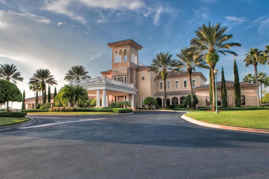 13853 Siena Loop Lakewood Ranch FL 34202