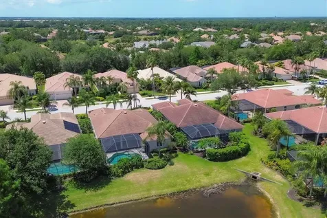 13853 Siena Loop Lakewood Ranch FL 34202