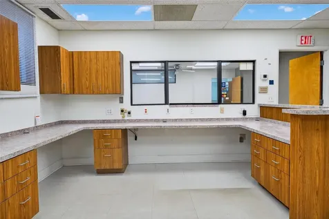 220 N Westmonte Drive Altamonte Springs FL 32714