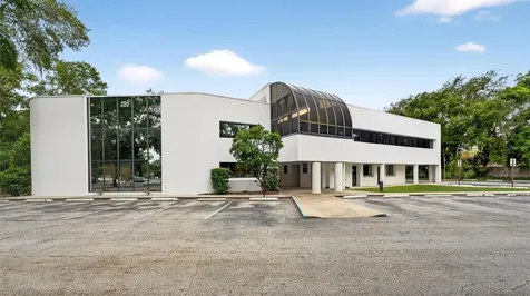 220 N Westmonte Drive Altamonte Springs FL 32714