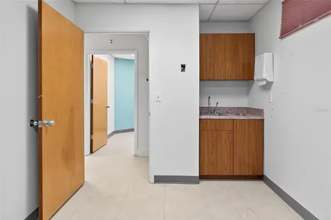 220 N Westmonte Drive Altamonte Springs FL 32714