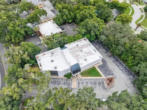 220 N Westmonte Drive Altamonte Springs FL 32714