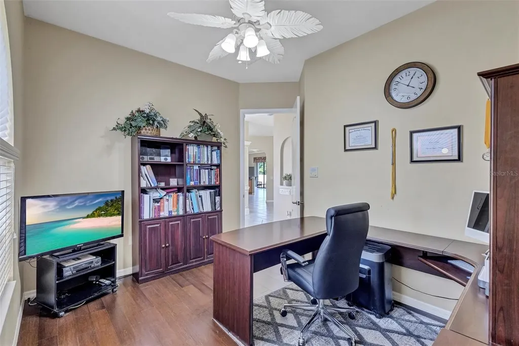 323 141st Court NE Bradenton FL 34212