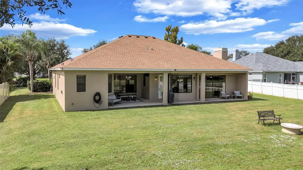 323 141st Court NE Bradenton FL 34212