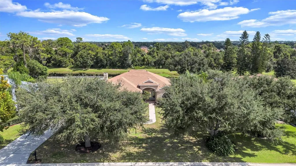 323 141st Court NE Bradenton FL 34212