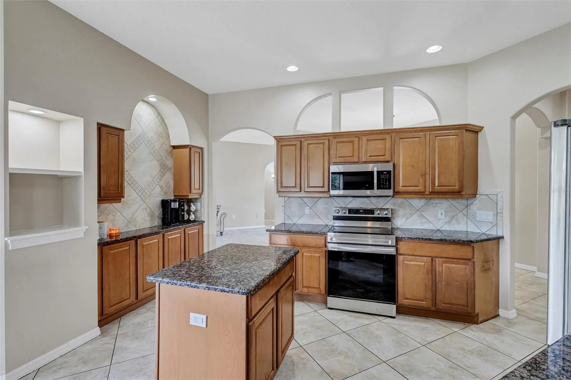 323 141st Court NE Bradenton FL 34212
