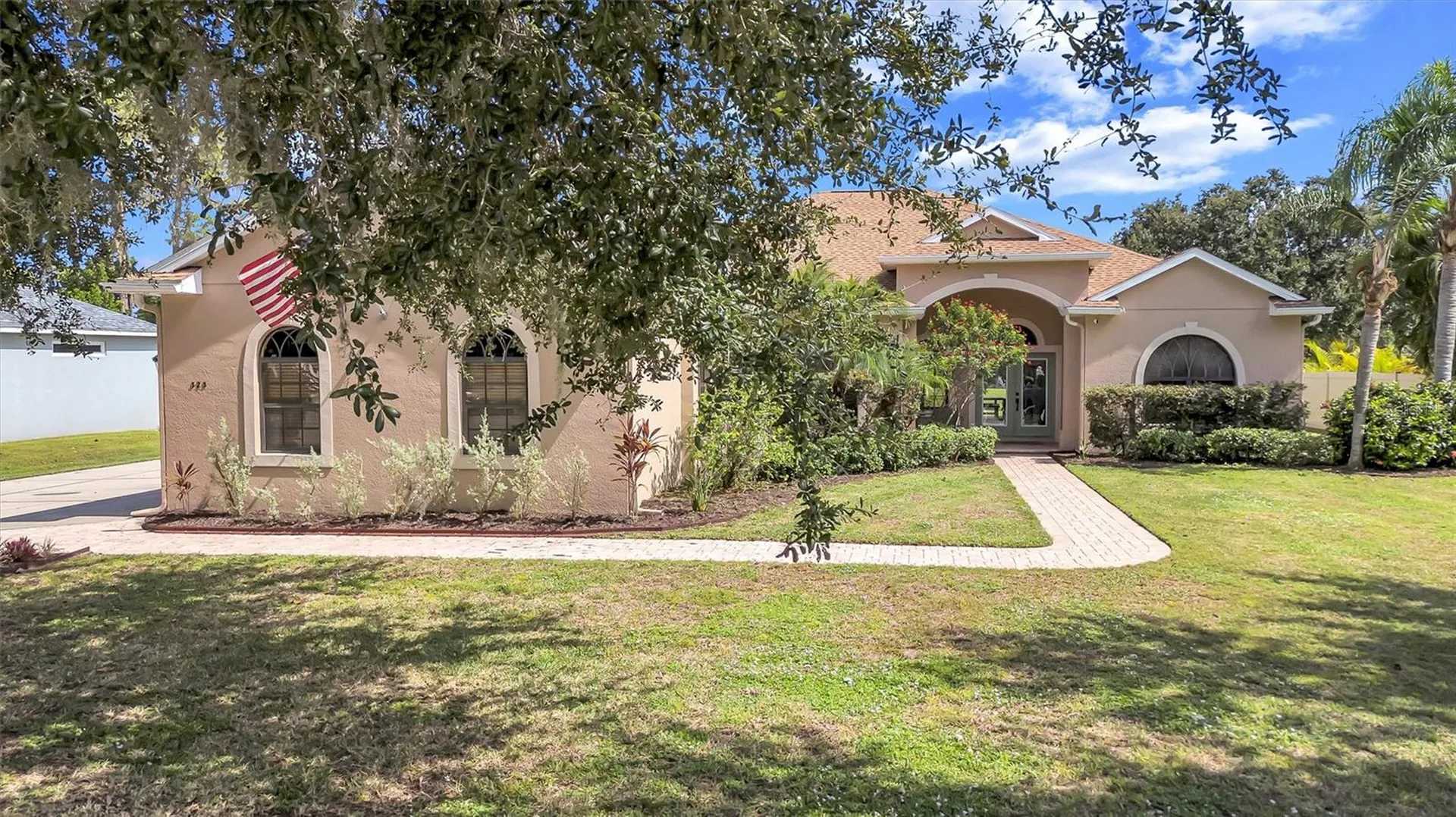 323 141st Court NE Bradenton FL 34212