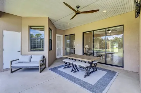 323 141st Court NE Bradenton FL 34212