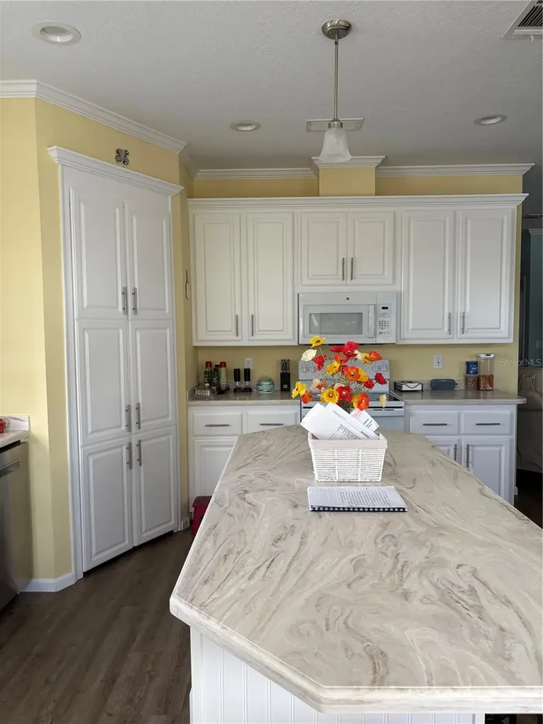 11147 102nd Way Largo FL 33773