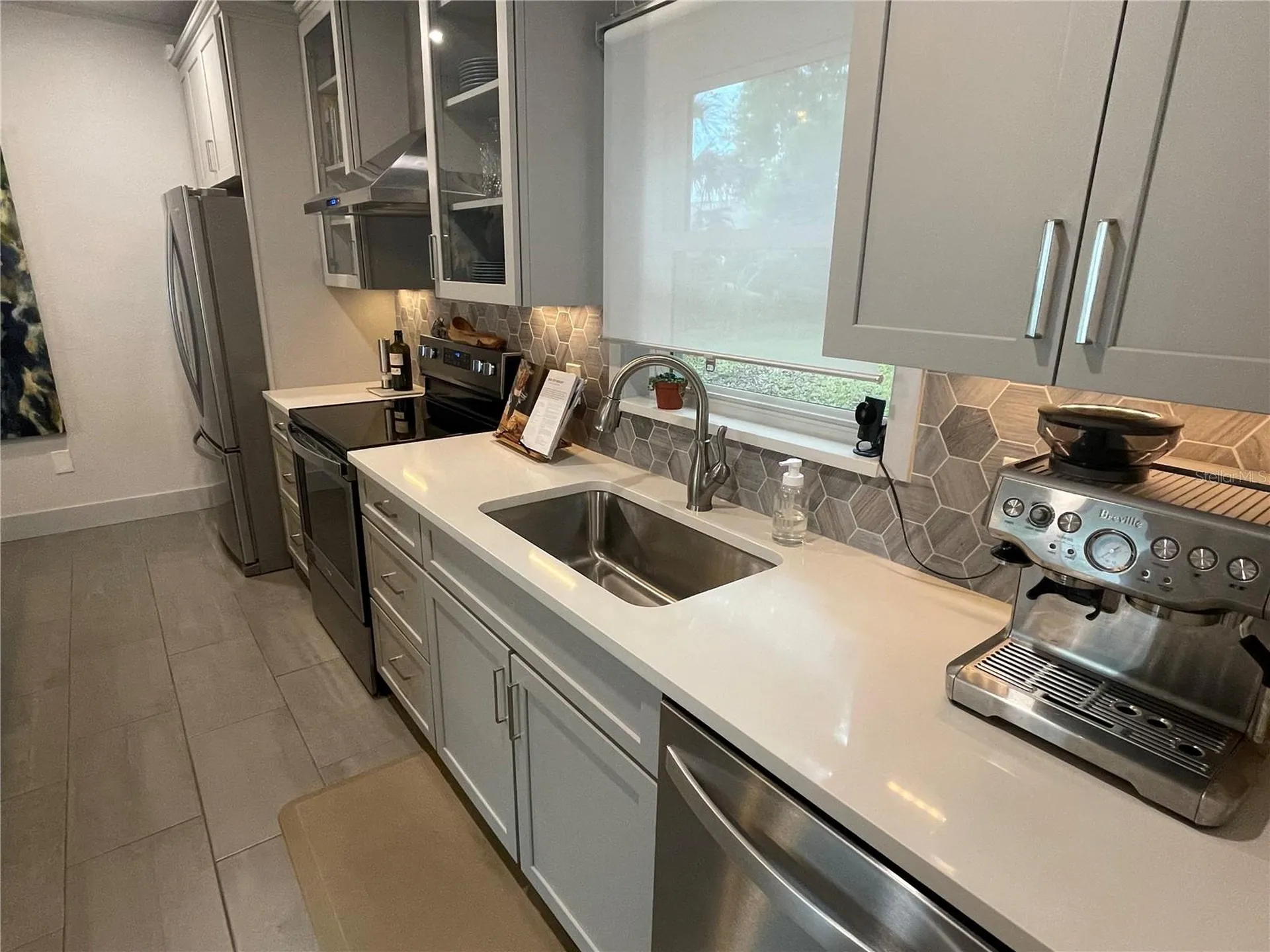 2414 Illinois Street Orlando FL 32803