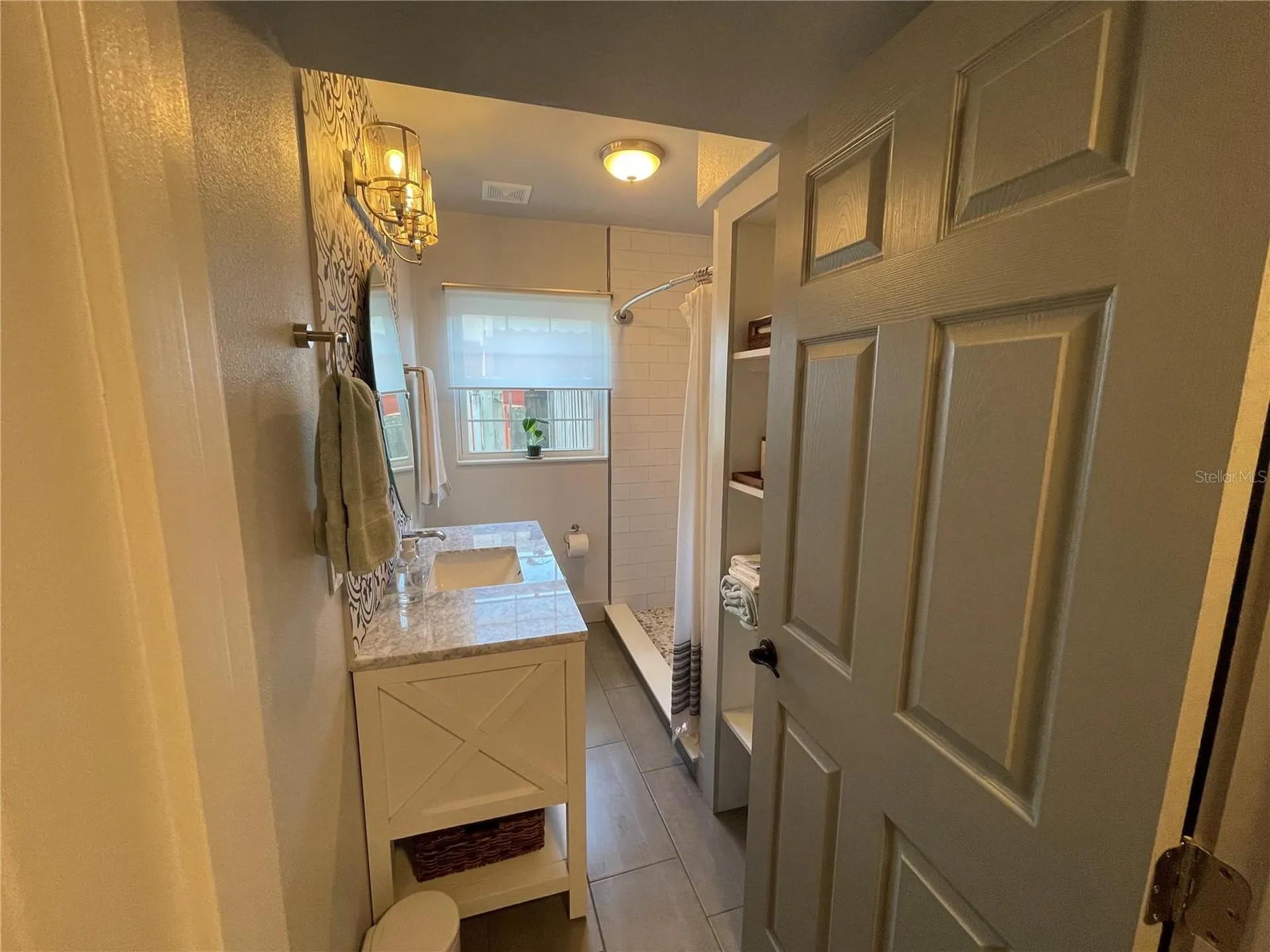 2414 Illinois Street Orlando FL 32803