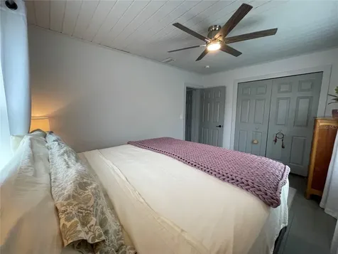 2414 Illinois Street Orlando FL 32803
