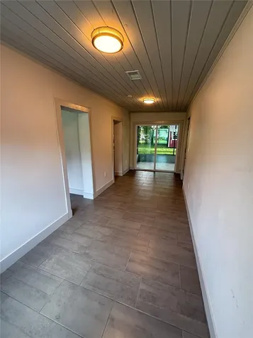 2414 Illinois Street Orlando FL 32803