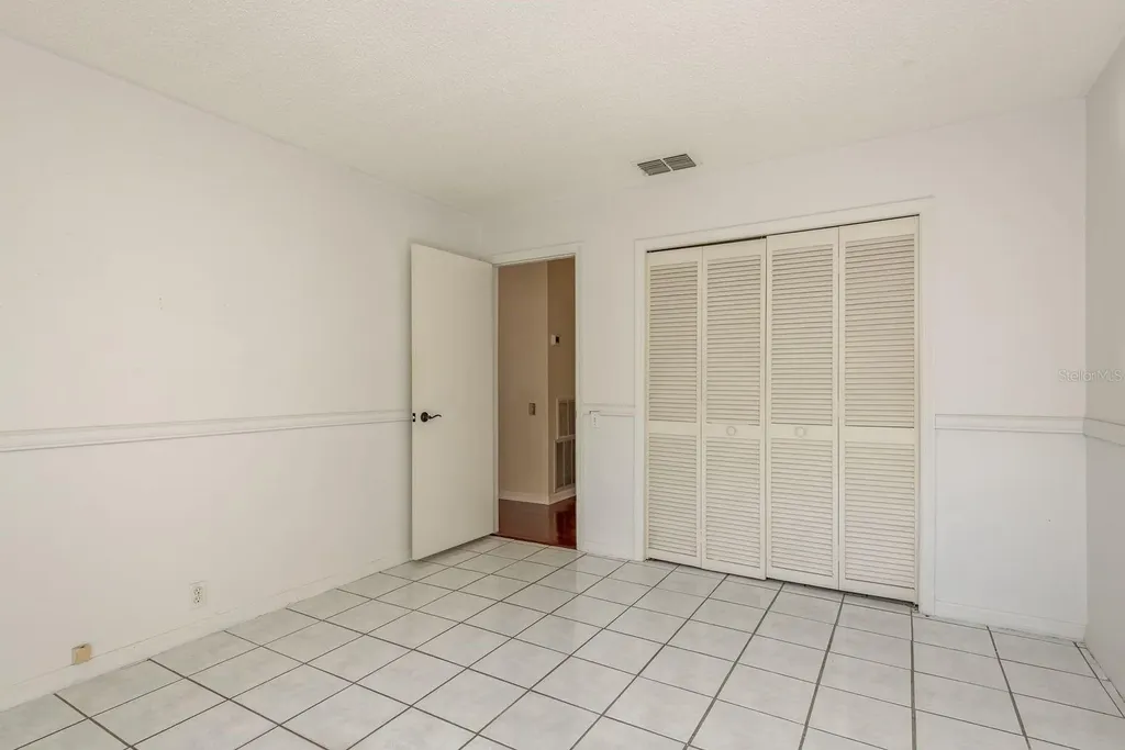 334 Los Prados Drive Safety Harbor FL 34695