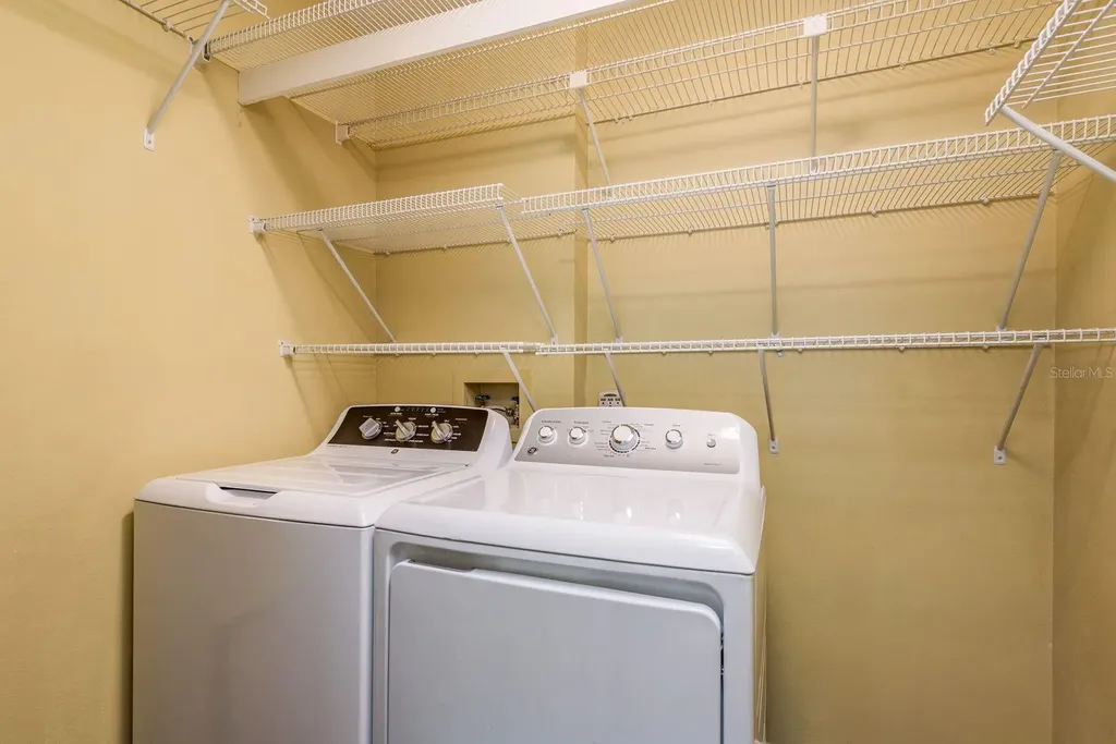 334 Los Prados Drive Safety Harbor FL 34695