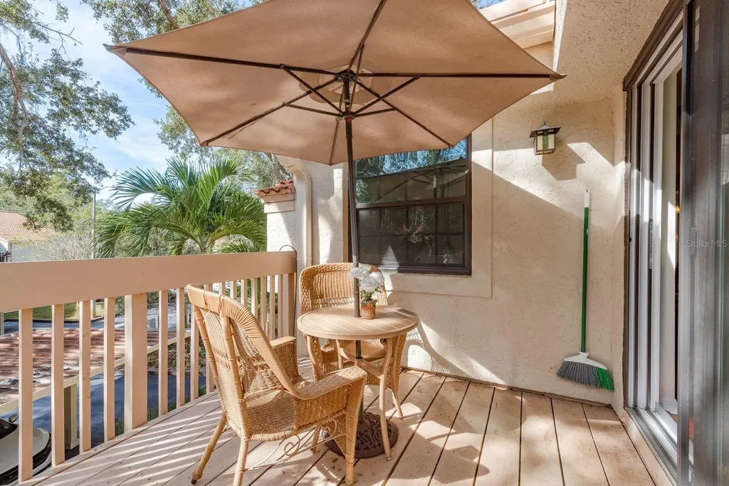 334 Los Prados Drive Safety Harbor FL 34695