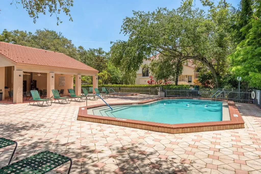 334 Los Prados Drive Safety Harbor FL 34695