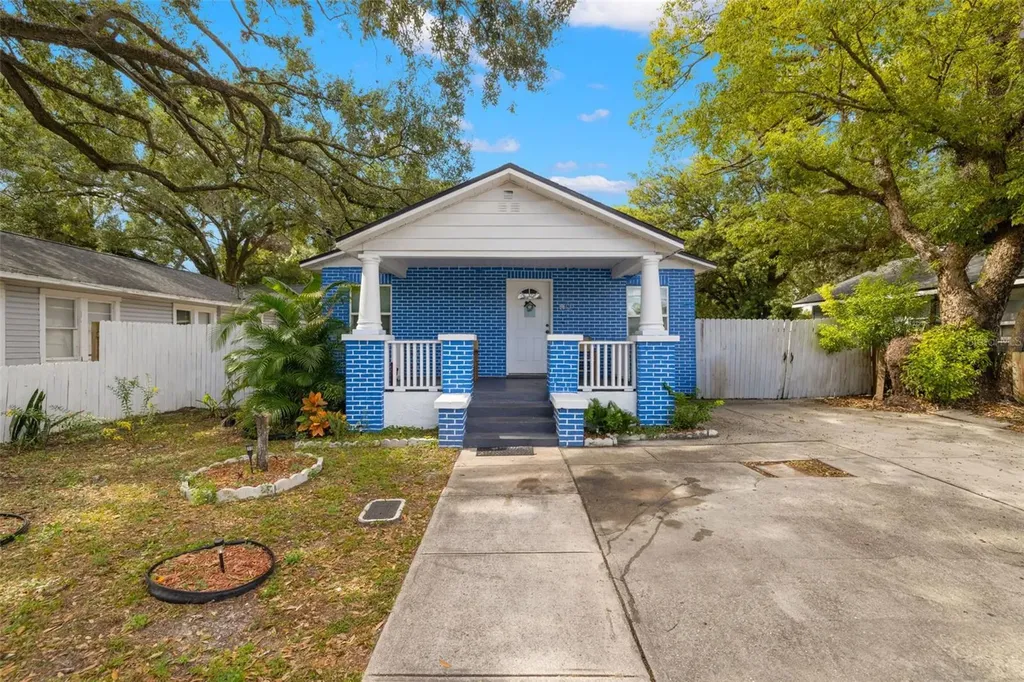 8012 N 11th Street Tampa FL 33604