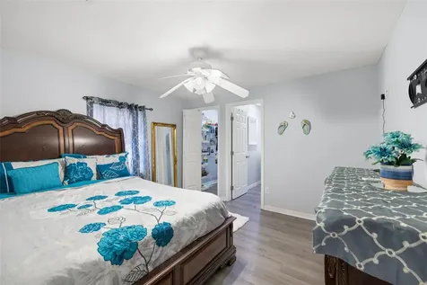 8012 N 11th Street Tampa FL 33604