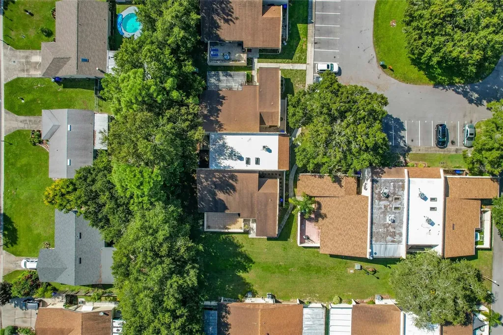 1880 N Crystal Lake Drive Lakeland FL 33801