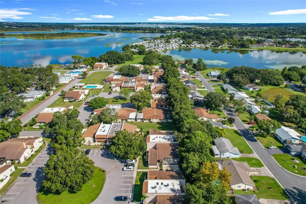 1880 N Crystal Lake Drive Lakeland FL 33801